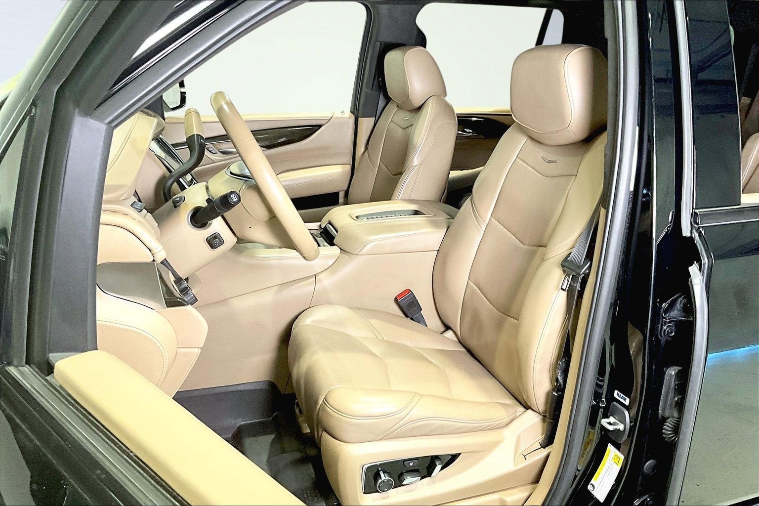 2020 Cadillac Escalade Platinum