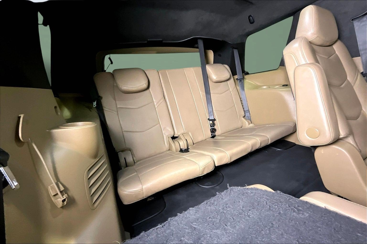 2020 Cadillac Escalade Platinum