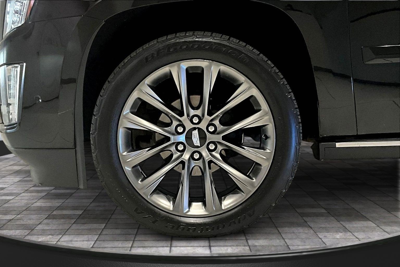 2020 Cadillac Escalade Platinum