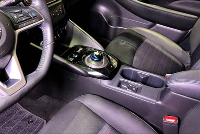 2024 Nissan LEAF SV PLUS