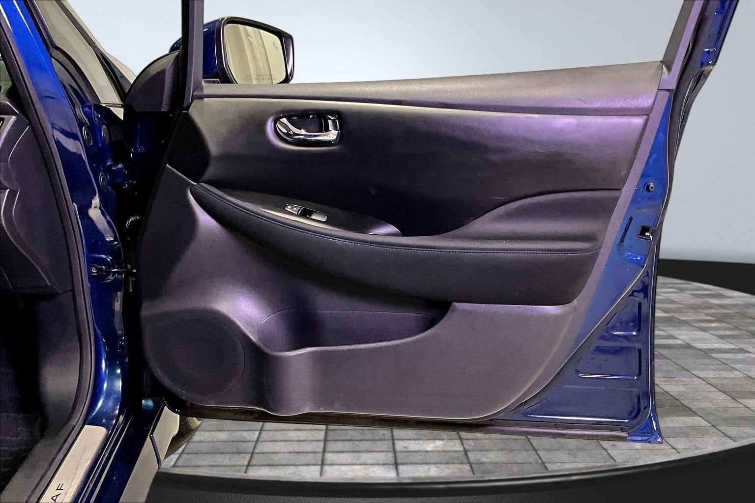 2024 Nissan LEAF SV PLUS