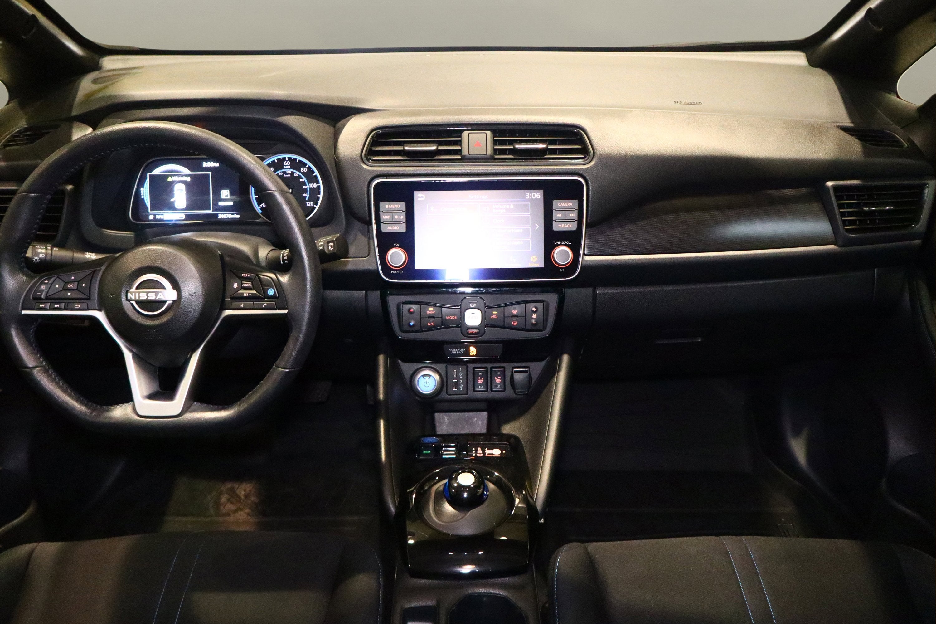 2024 Nissan LEAF SV PLUS