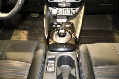 2024 Nissan LEAF SV PLUS