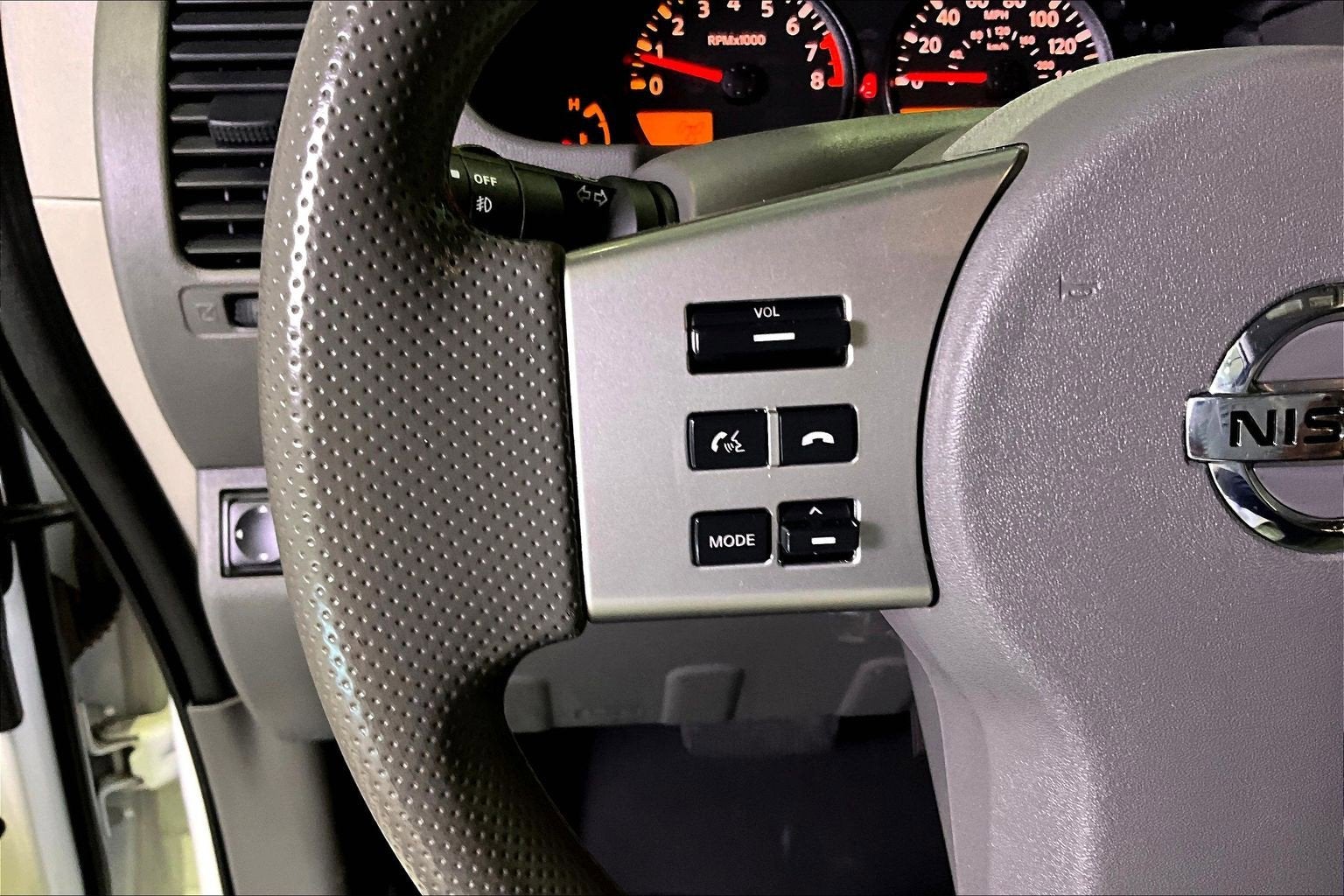 2020 Nissan Frontier SV