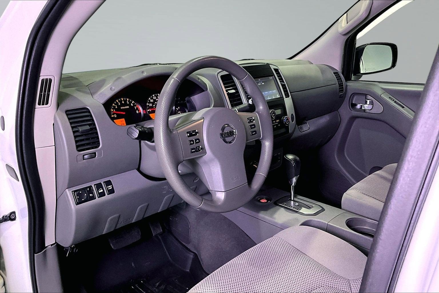 2020 Nissan Frontier SV