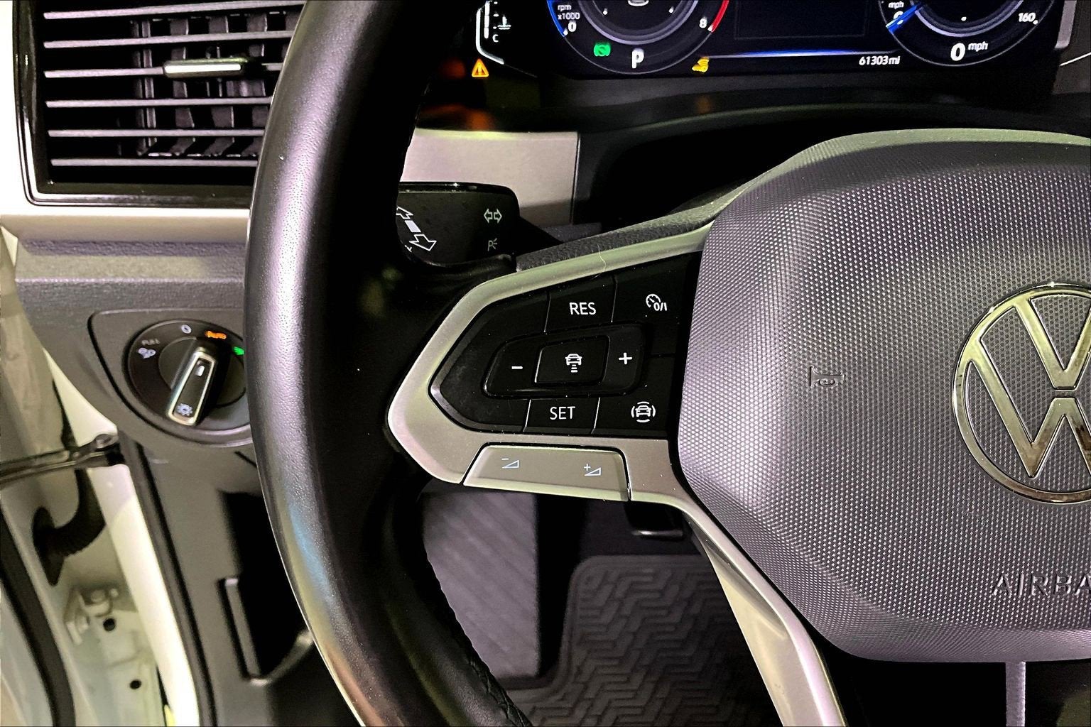 2020 Volkswagen Atlas Cross Sport 2.0T SEL Premium