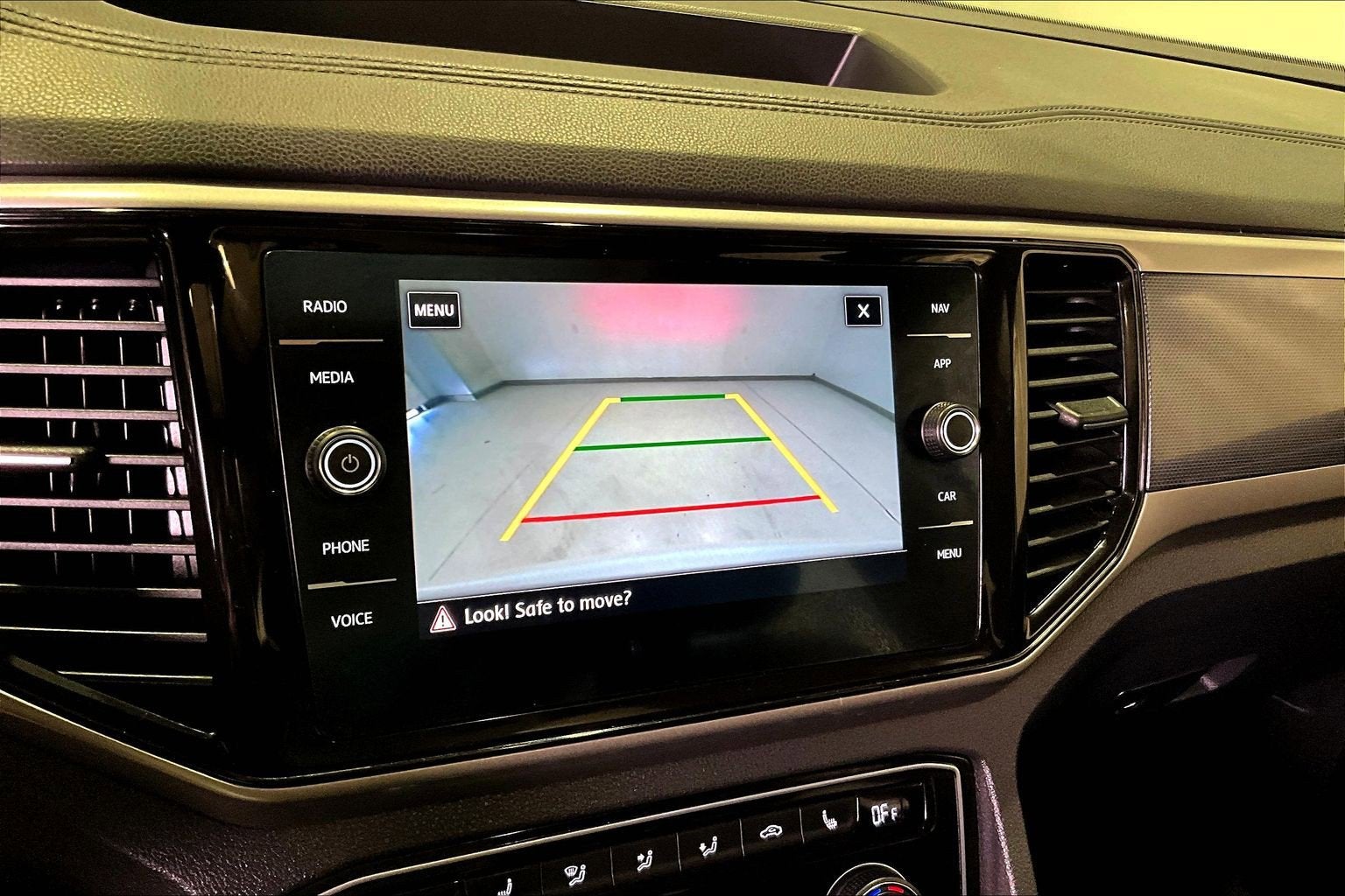 2020 Volkswagen Atlas Cross Sport 2.0T SEL Premium