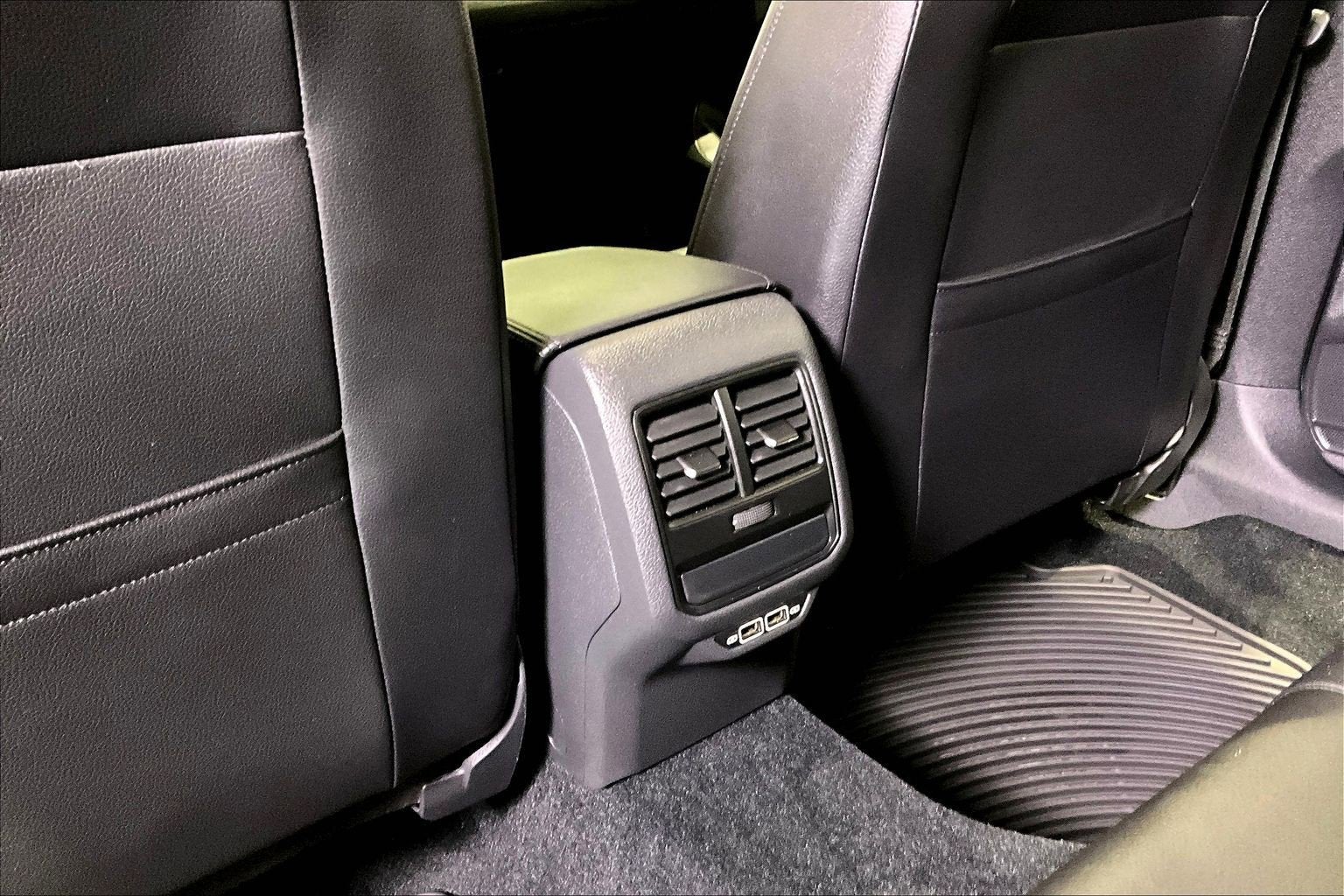 2019 Volkswagen Passat 2.0T Wolfsburg Edition