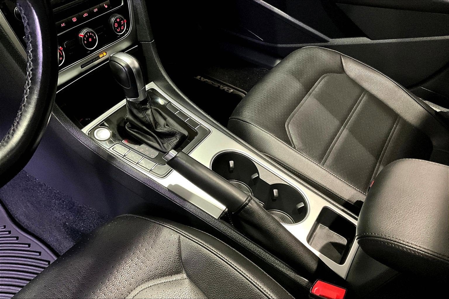 2019 Volkswagen Passat 2.0T Wolfsburg Edition