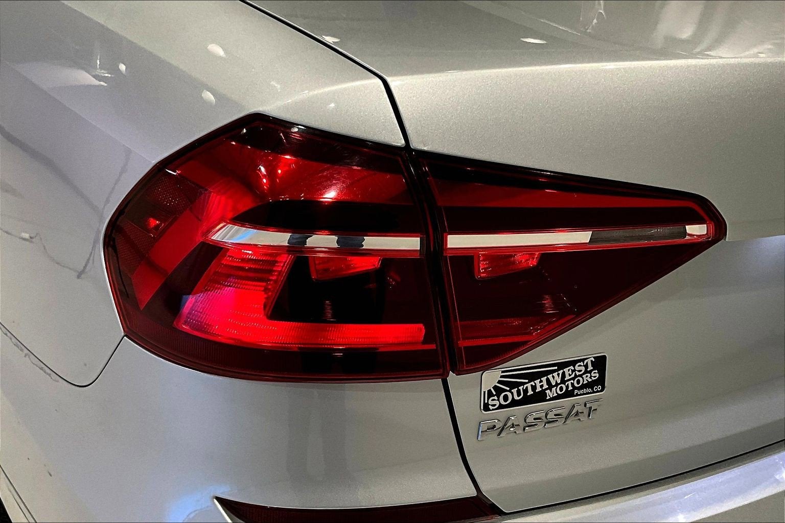 2019 Volkswagen Passat 2.0T Wolfsburg Edition