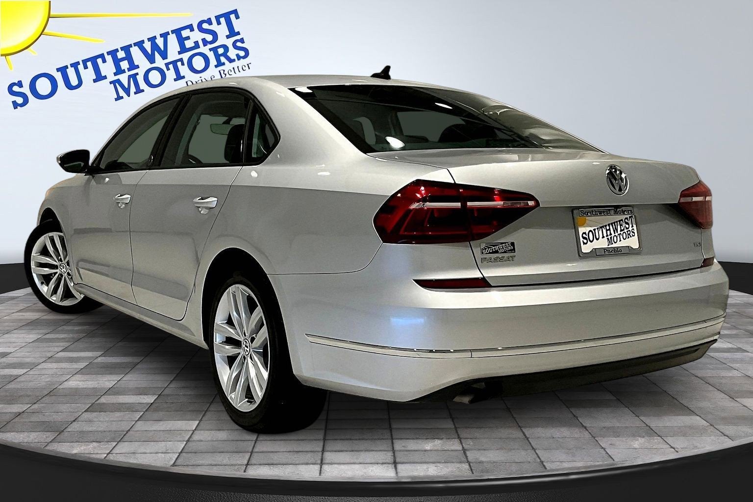 2019 Volkswagen Passat 2.0T Wolfsburg Edition