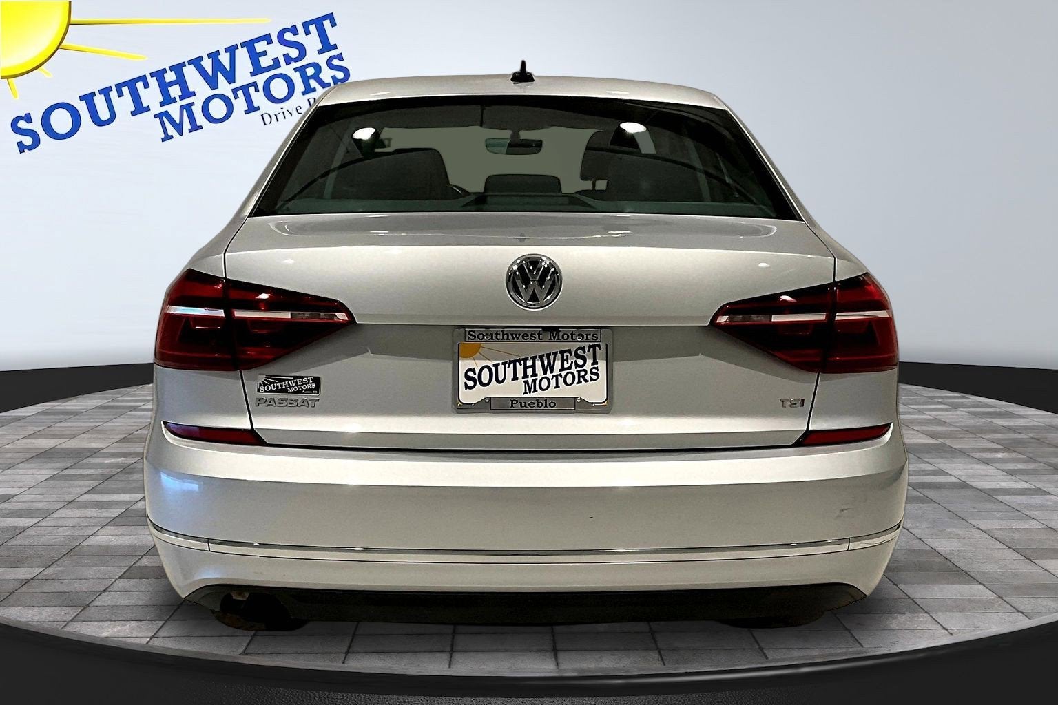 2019 Volkswagen Passat 2.0T Wolfsburg Edition