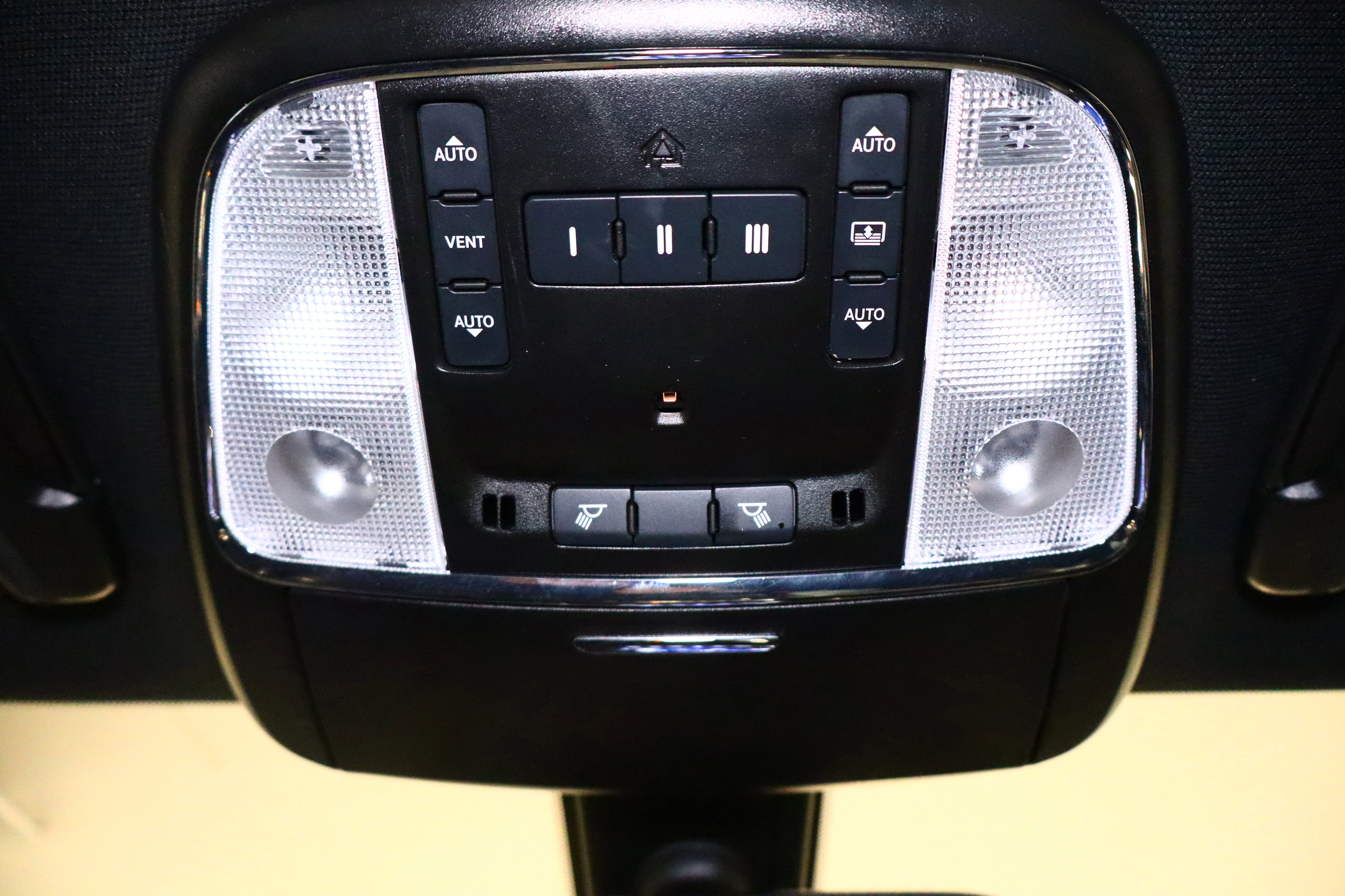 2023 Chrysler 300 300S