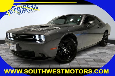 2022 Dodge Challenger SXT