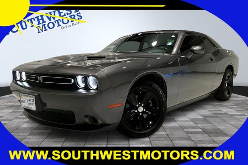 2022 Dodge Challenger SXT