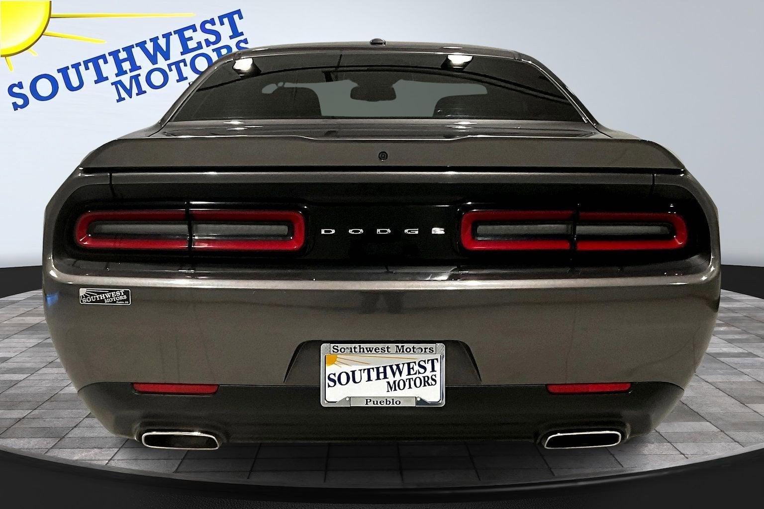 2022 Dodge Challenger SXT