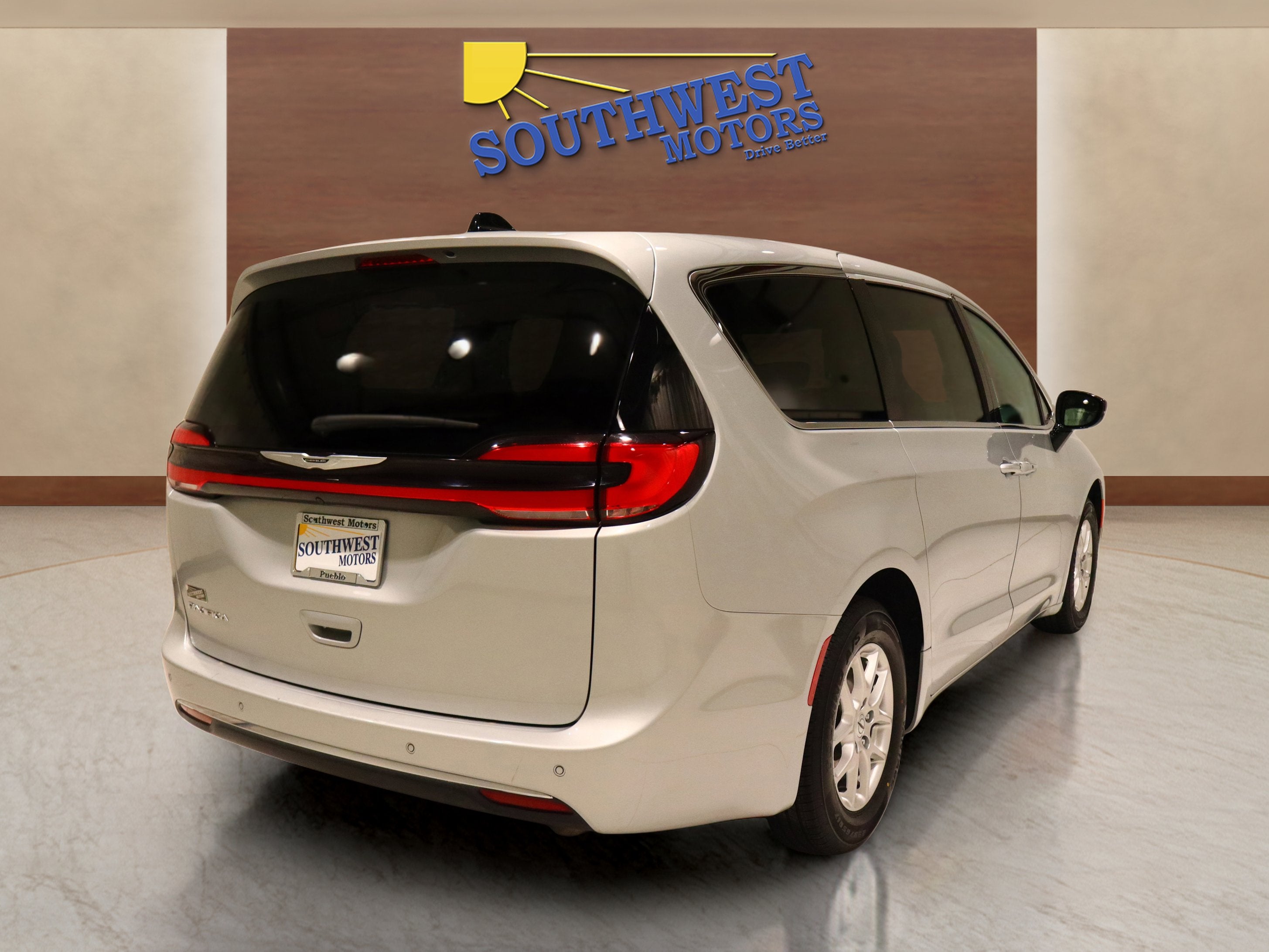 2024 Chrysler Pacifica Touring L