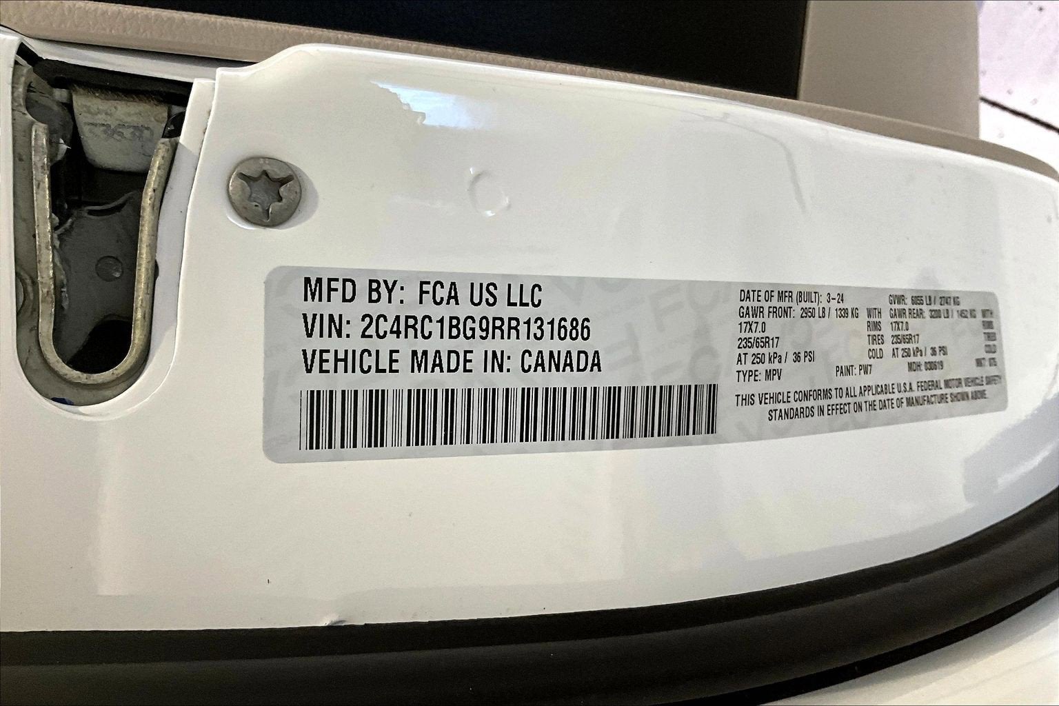 2024 Chrysler Pacifica Touring L