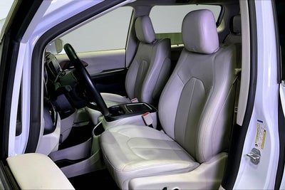 2019 Chrysler Pacifica Touring L Plus