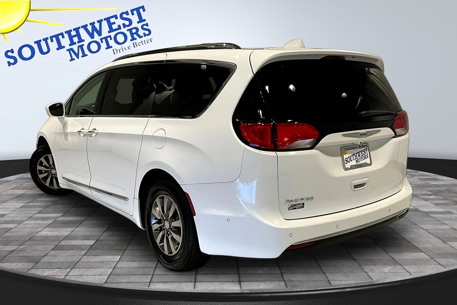 2019 Chrysler Pacifica Touring L Plus