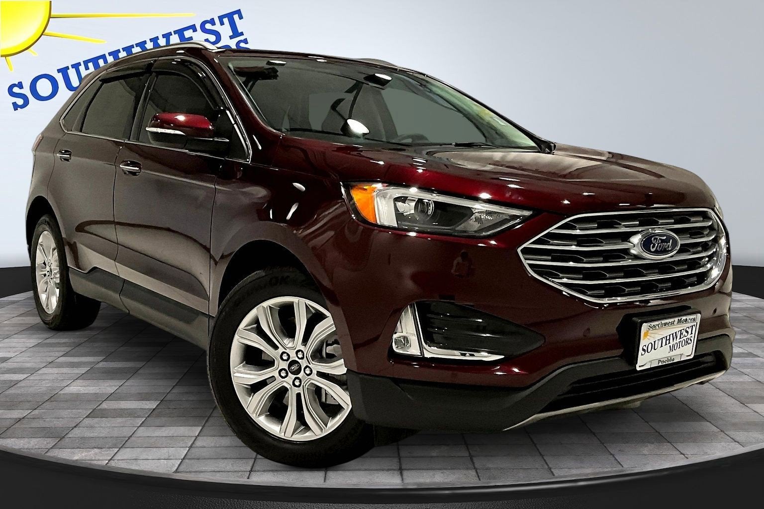 2024 Ford Edge Titanium
