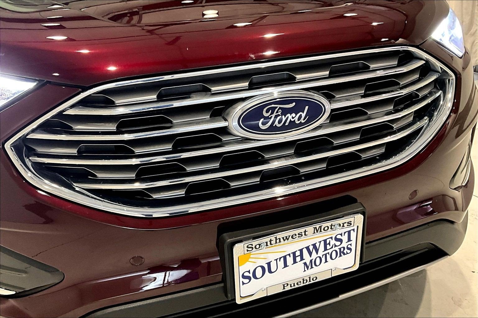 2024 Ford Edge Titanium