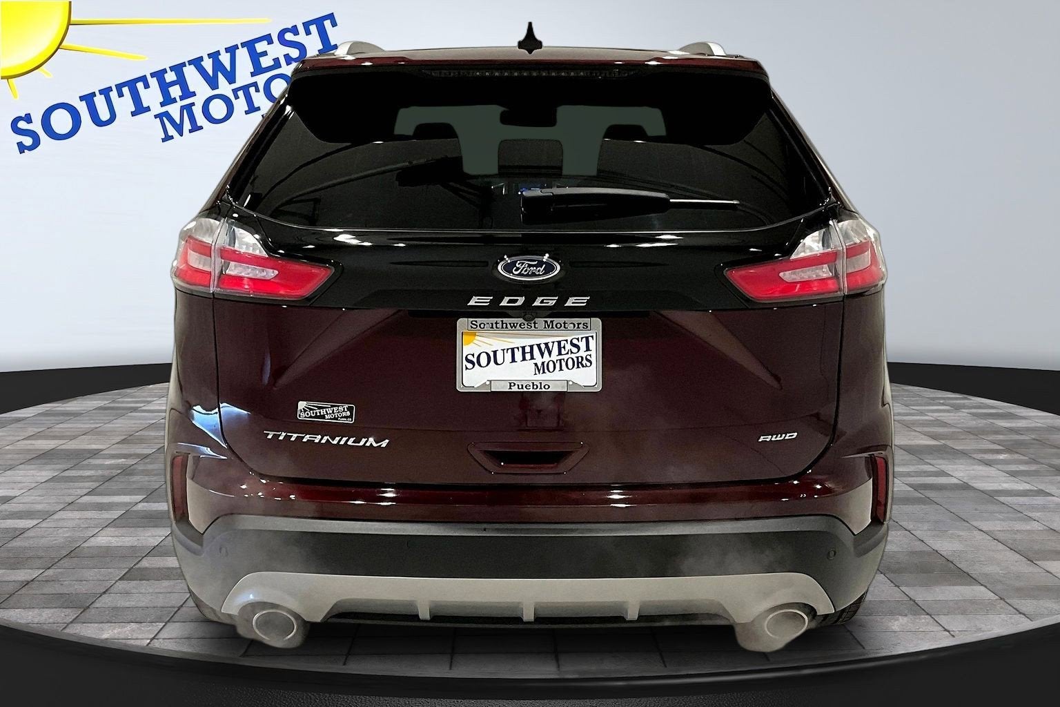 2024 Ford Edge Titanium