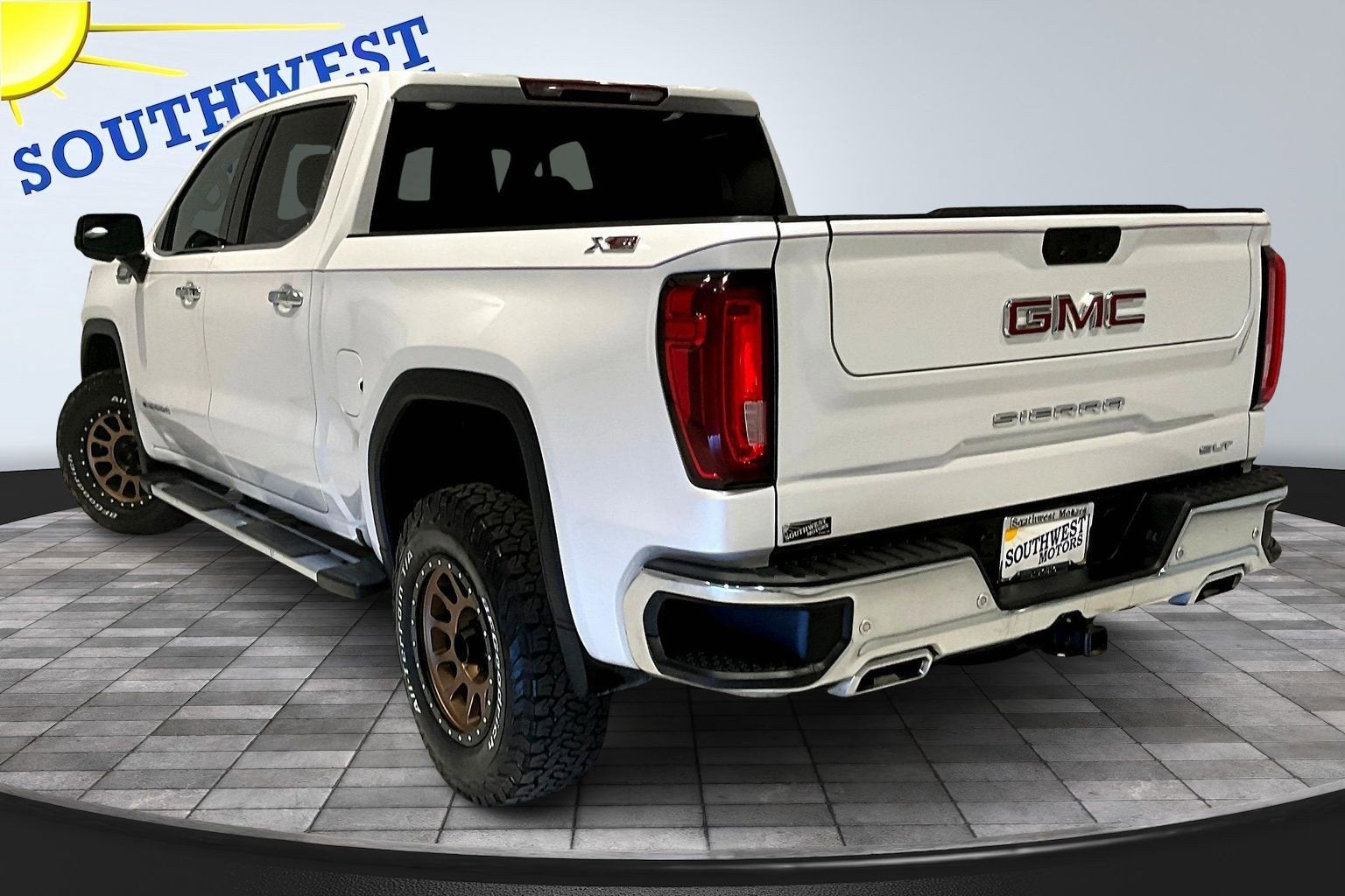 2022 GMC Sierra 1500 Limited SLT