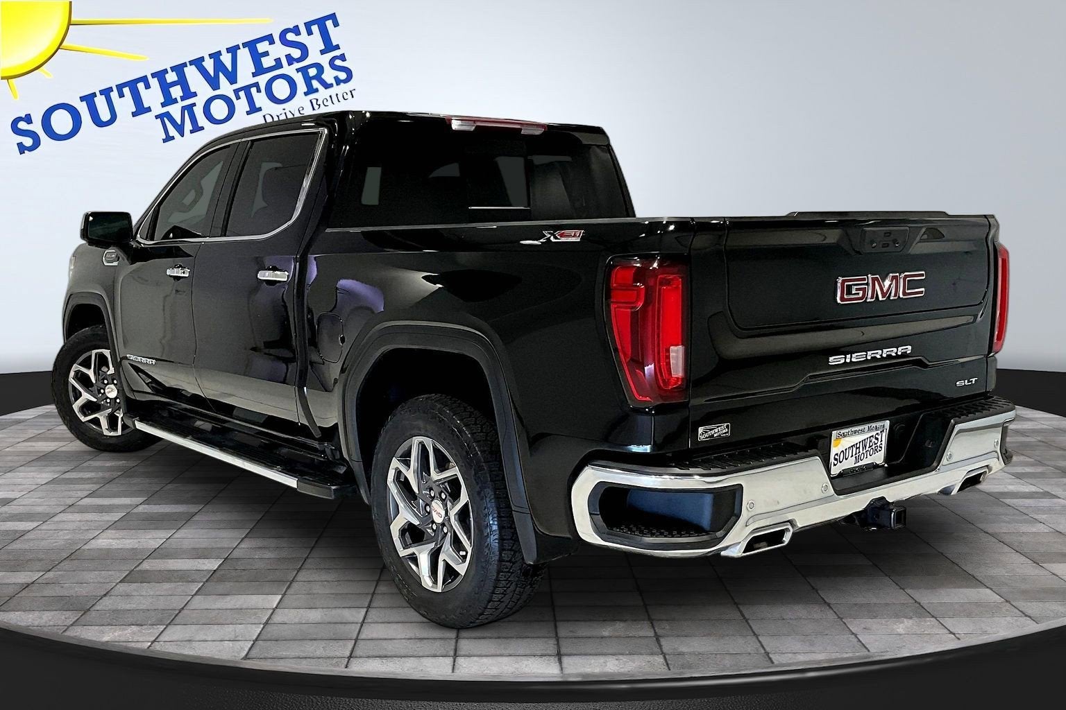 2022 GMC Sierra 1500 SLT