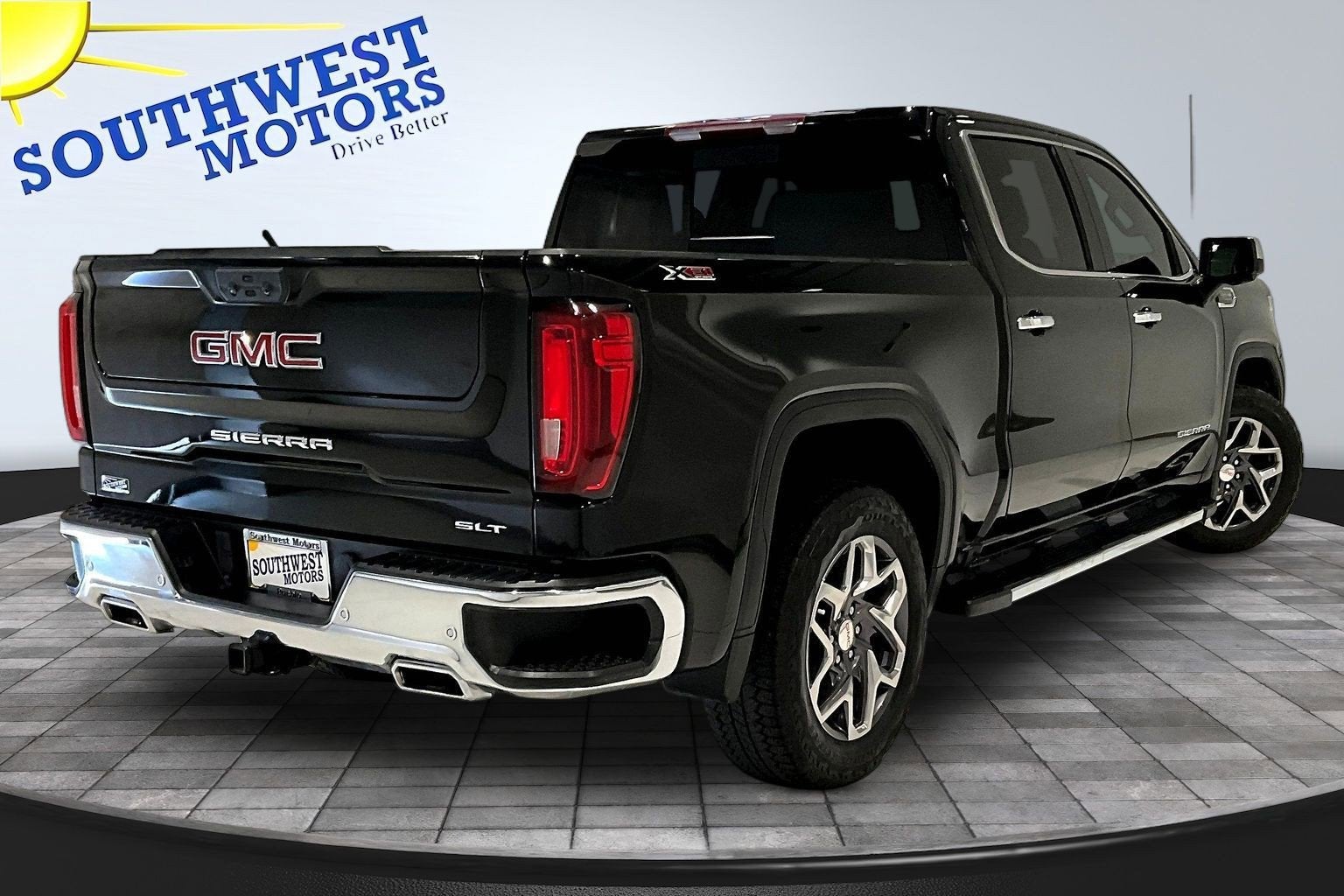 2022 GMC Sierra 1500 SLT