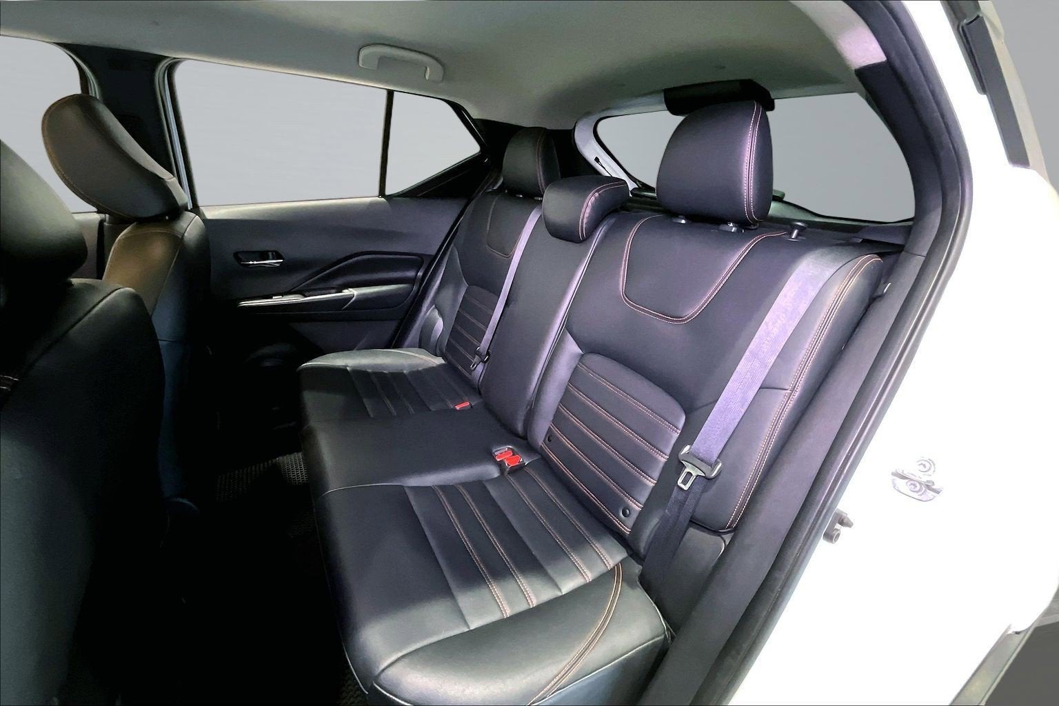 2019 Nissan Kicks SR