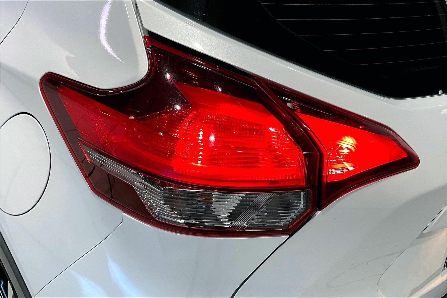 2019 Nissan Kicks SR