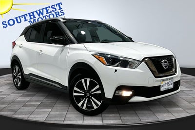 2019 Nissan Kicks SR