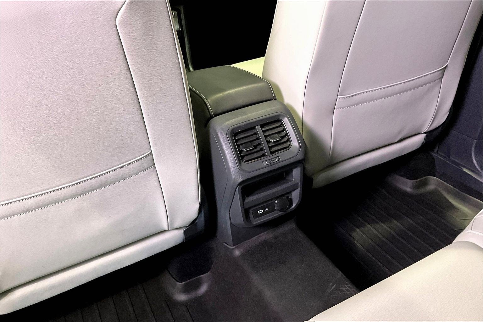 2021 Volkswagen Tiguan SE R-Line Black