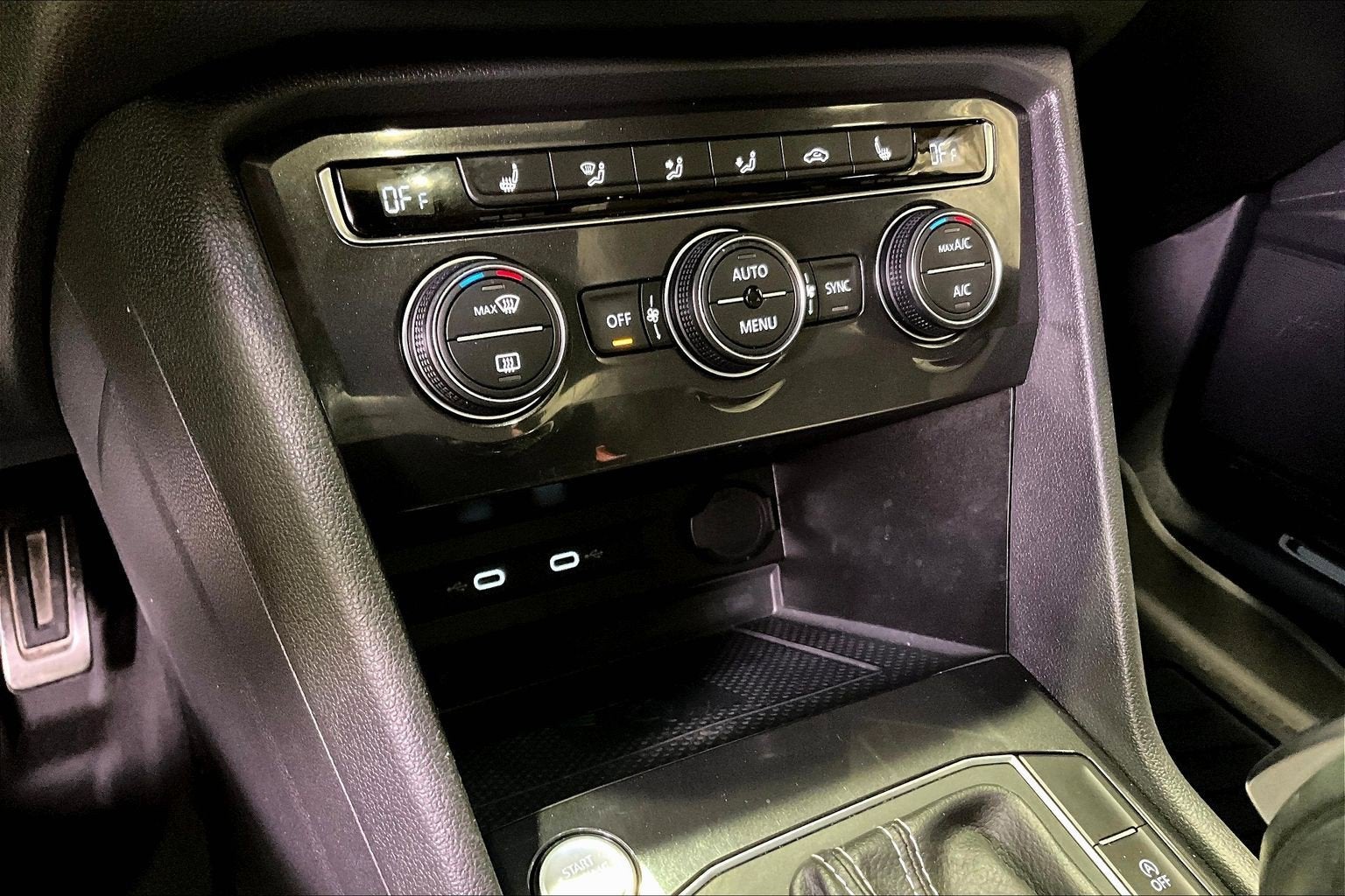 2021 Volkswagen Tiguan SE R-Line Black