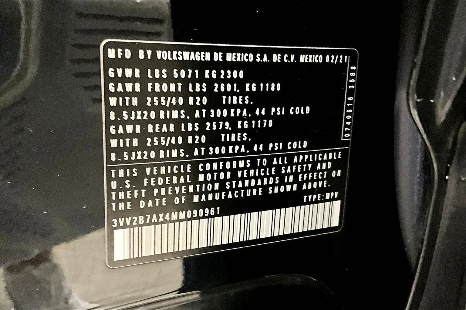 2021 Volkswagen Tiguan SE R-Line Black