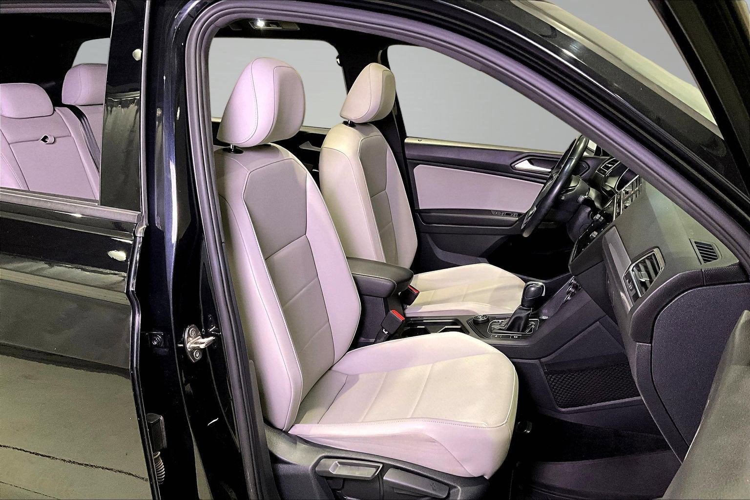 2021 Volkswagen Tiguan SE R-Line Black