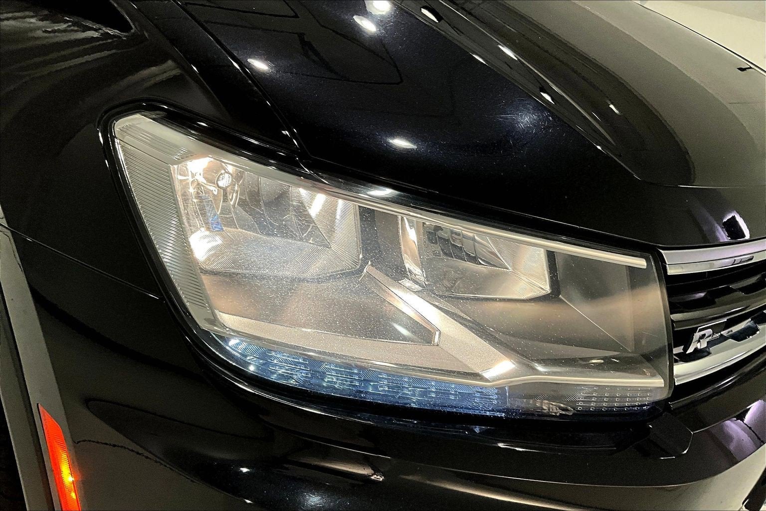 2021 Volkswagen Tiguan SE R-Line Black