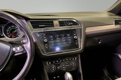 2021 Volkswagen Tiguan SE R-Line Black