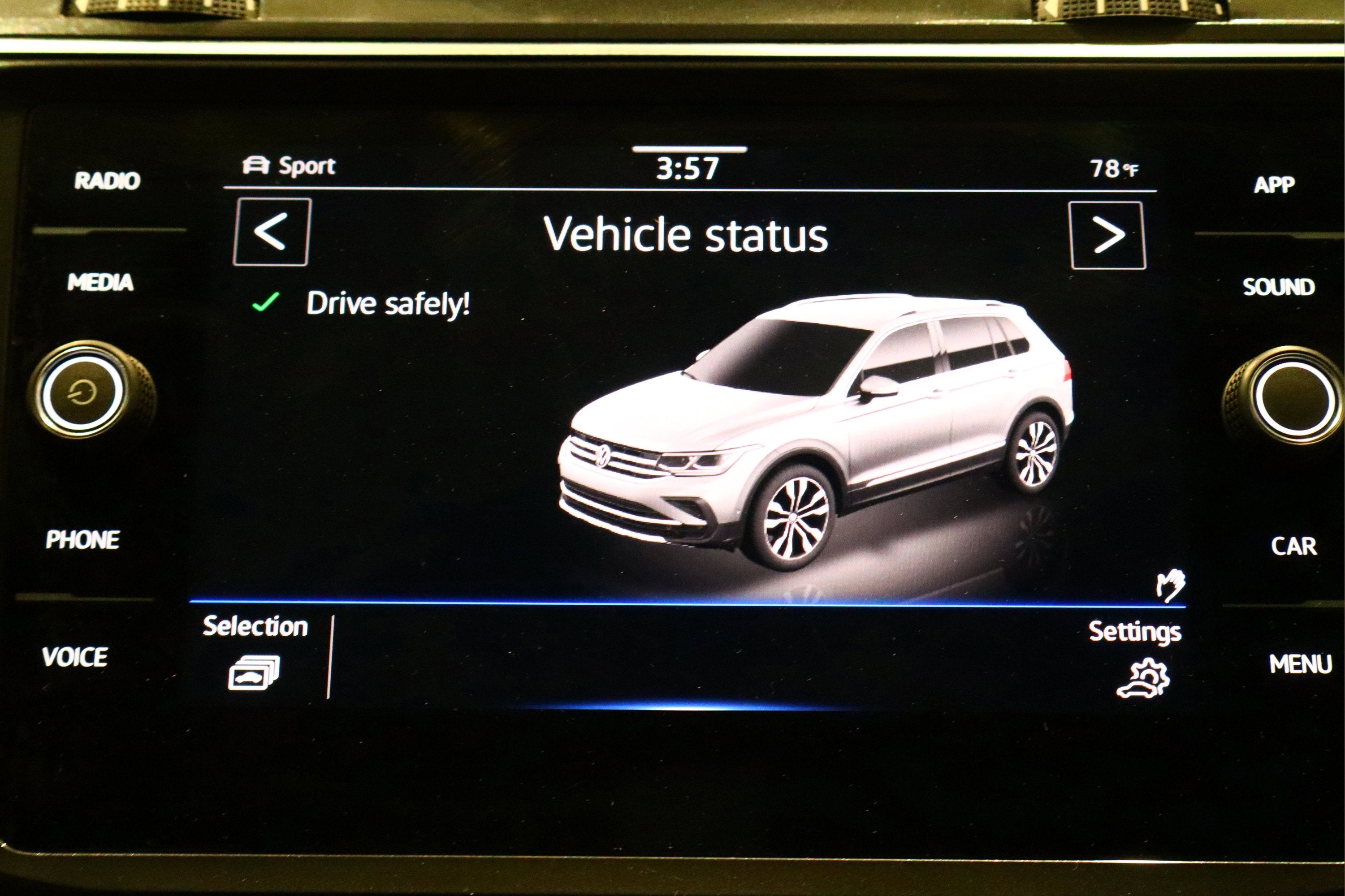 2023 Volkswagen Tiguan SE