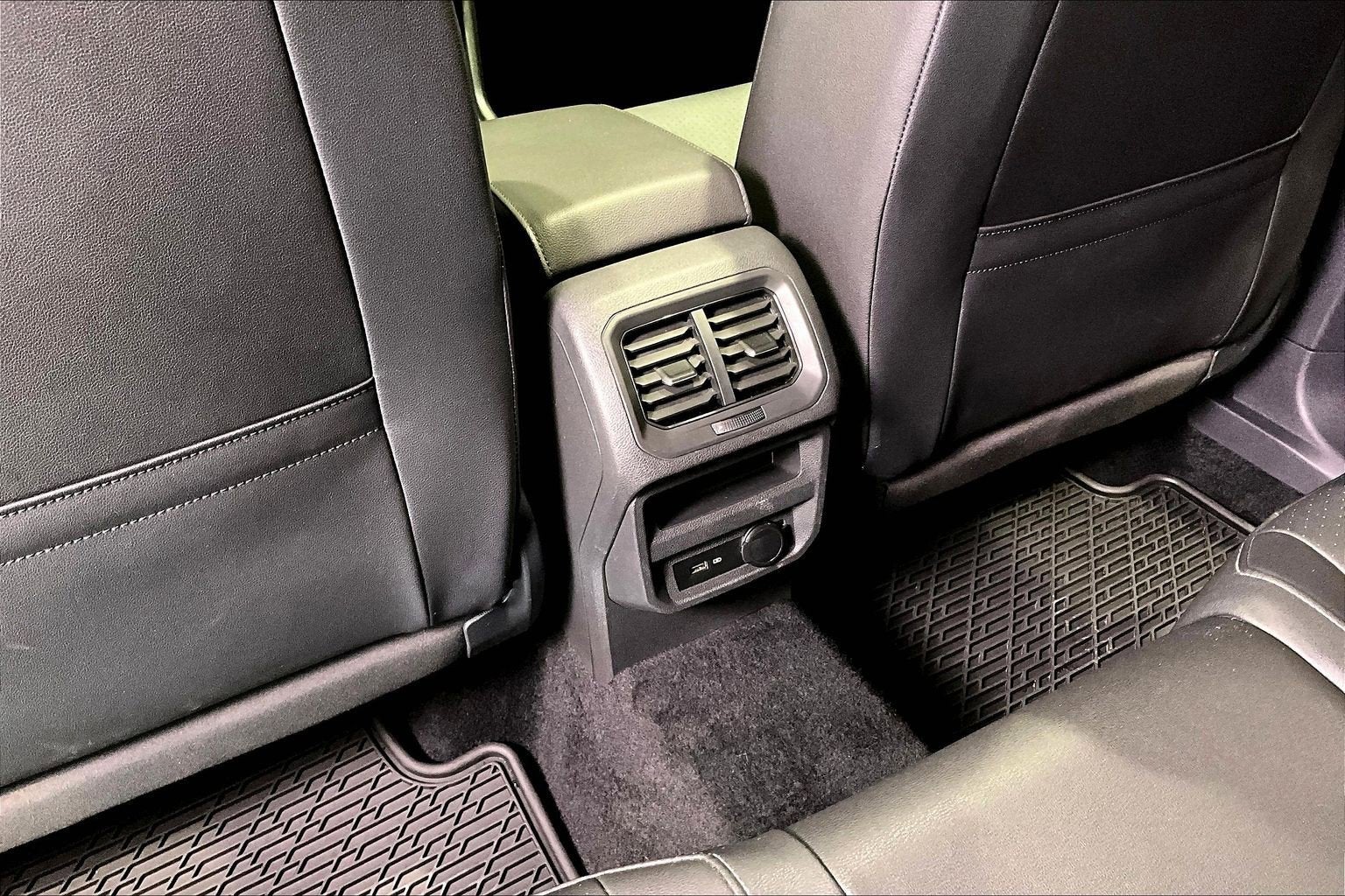 2020 Volkswagen Tiguan SE R-Line Black