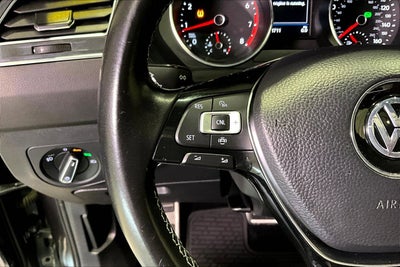 2020 Volkswagen Tiguan SE R-Line Black