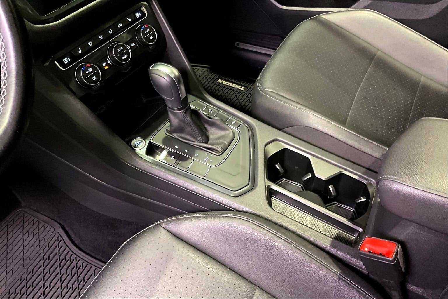 2020 Volkswagen Tiguan SE R-Line Black