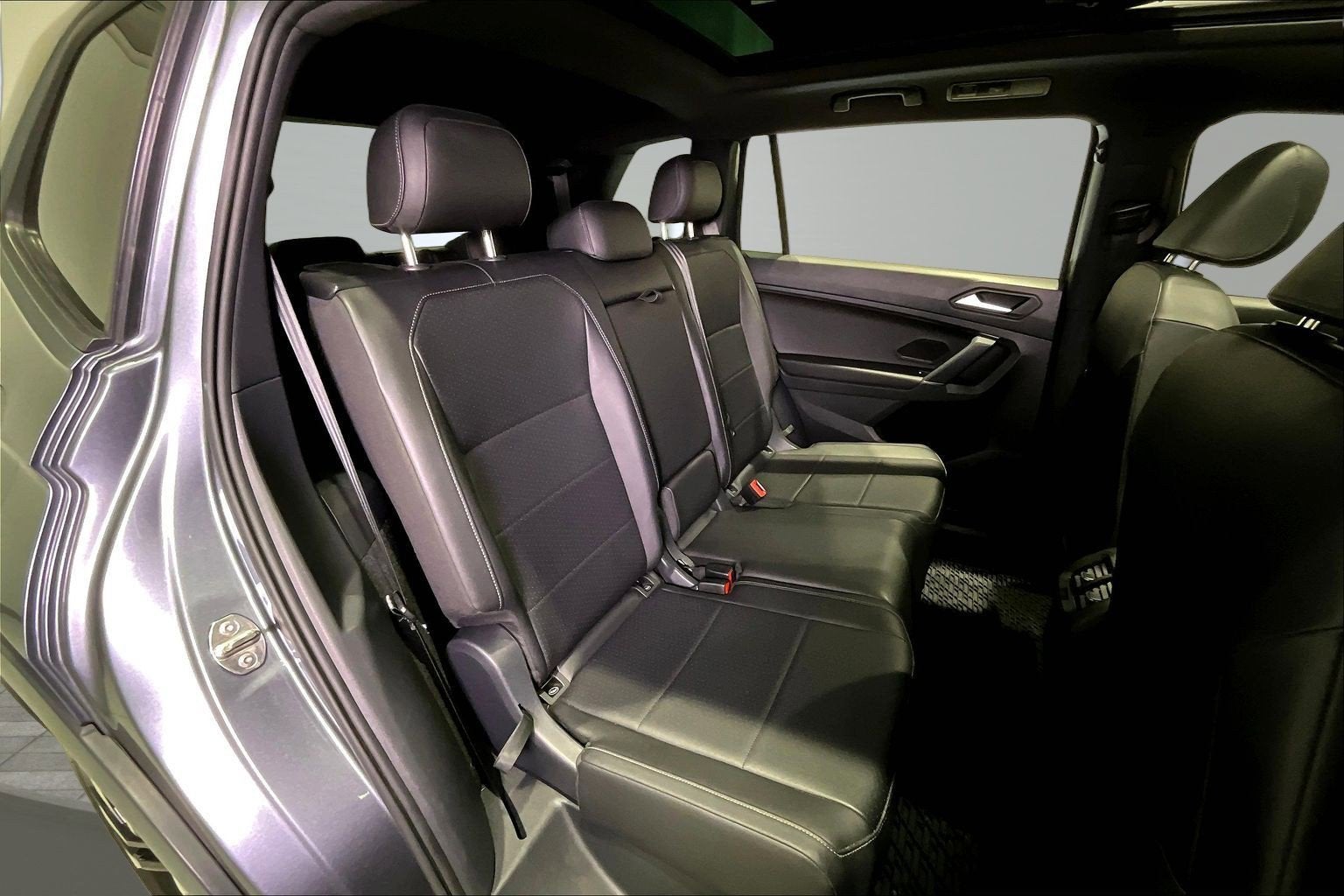 2020 Volkswagen Tiguan SE R-Line Black