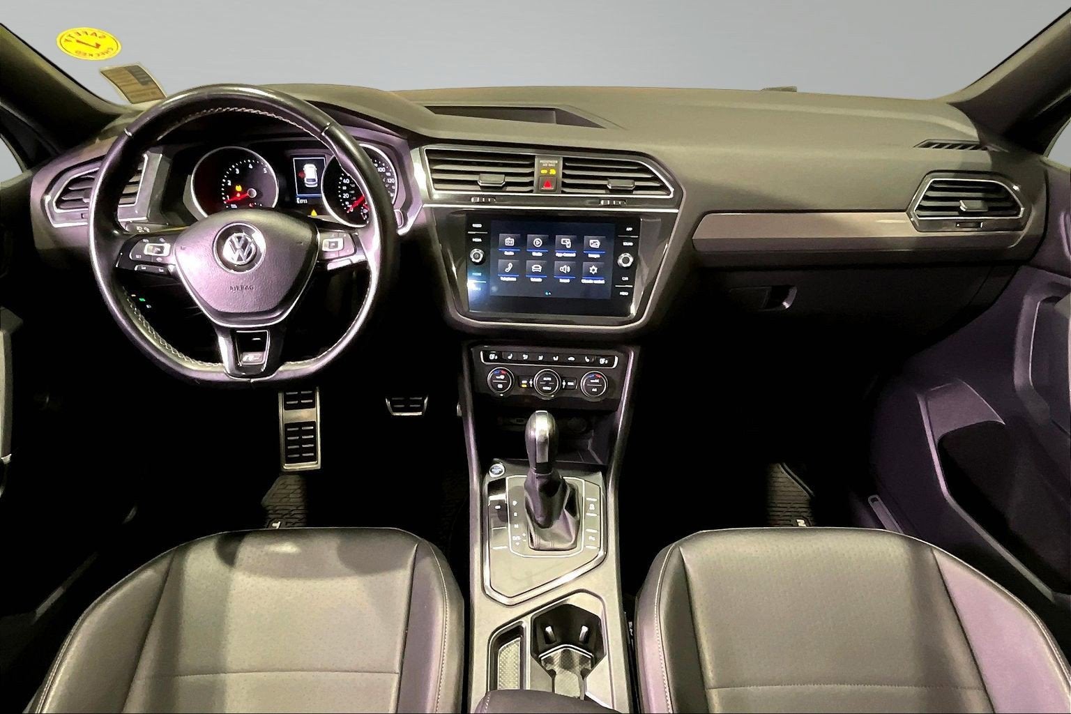 2020 Volkswagen Tiguan SE R-Line Black