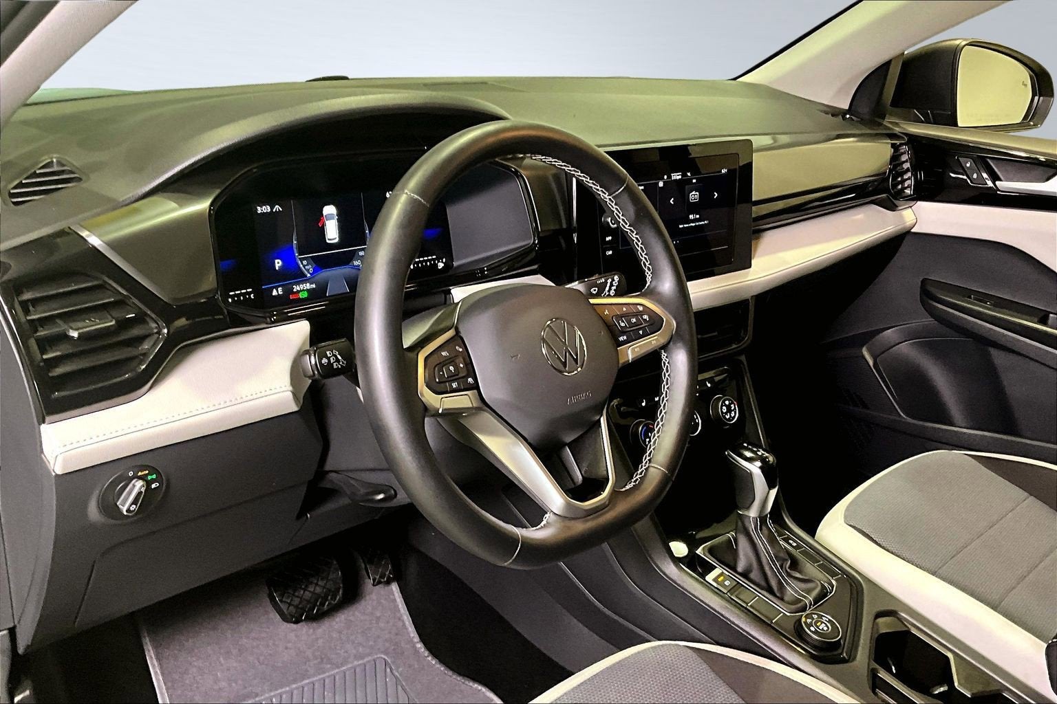 2025 Volkswagen Taos S