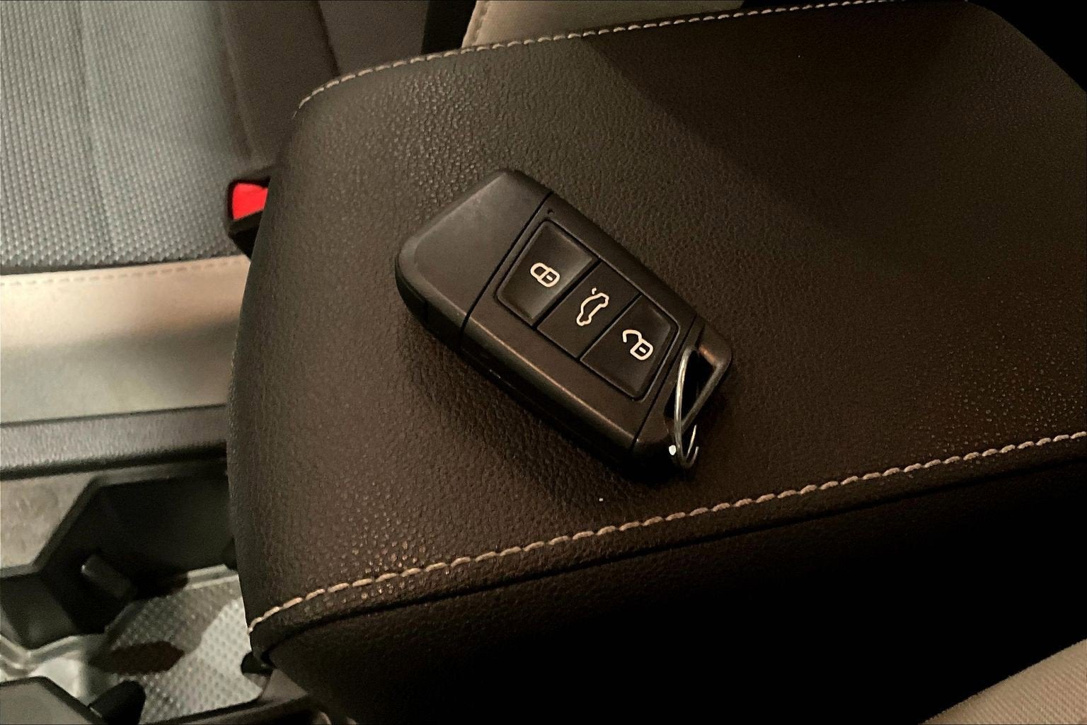 2025 Volkswagen Taos S