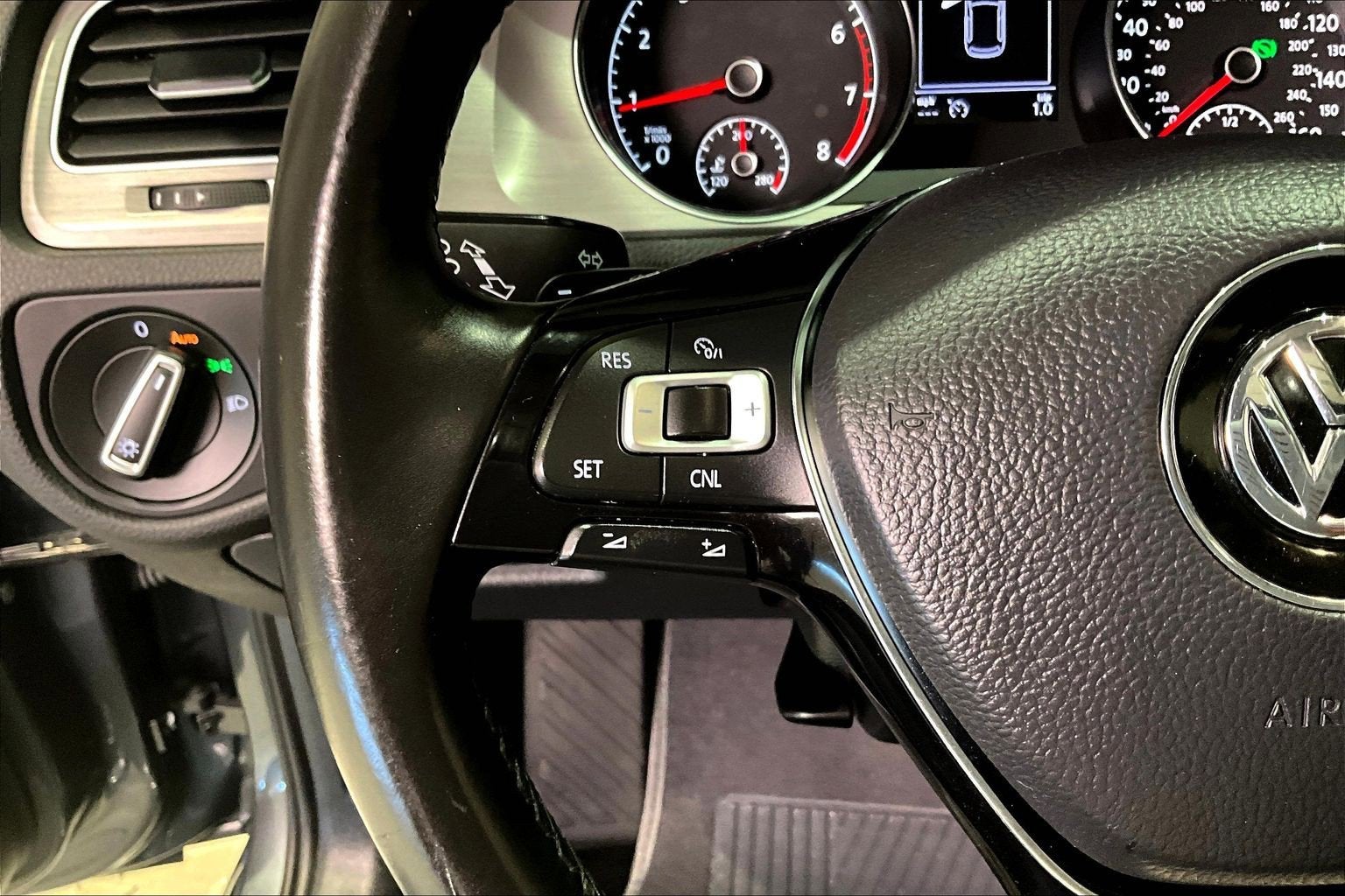 2017 Volkswagen Golf S