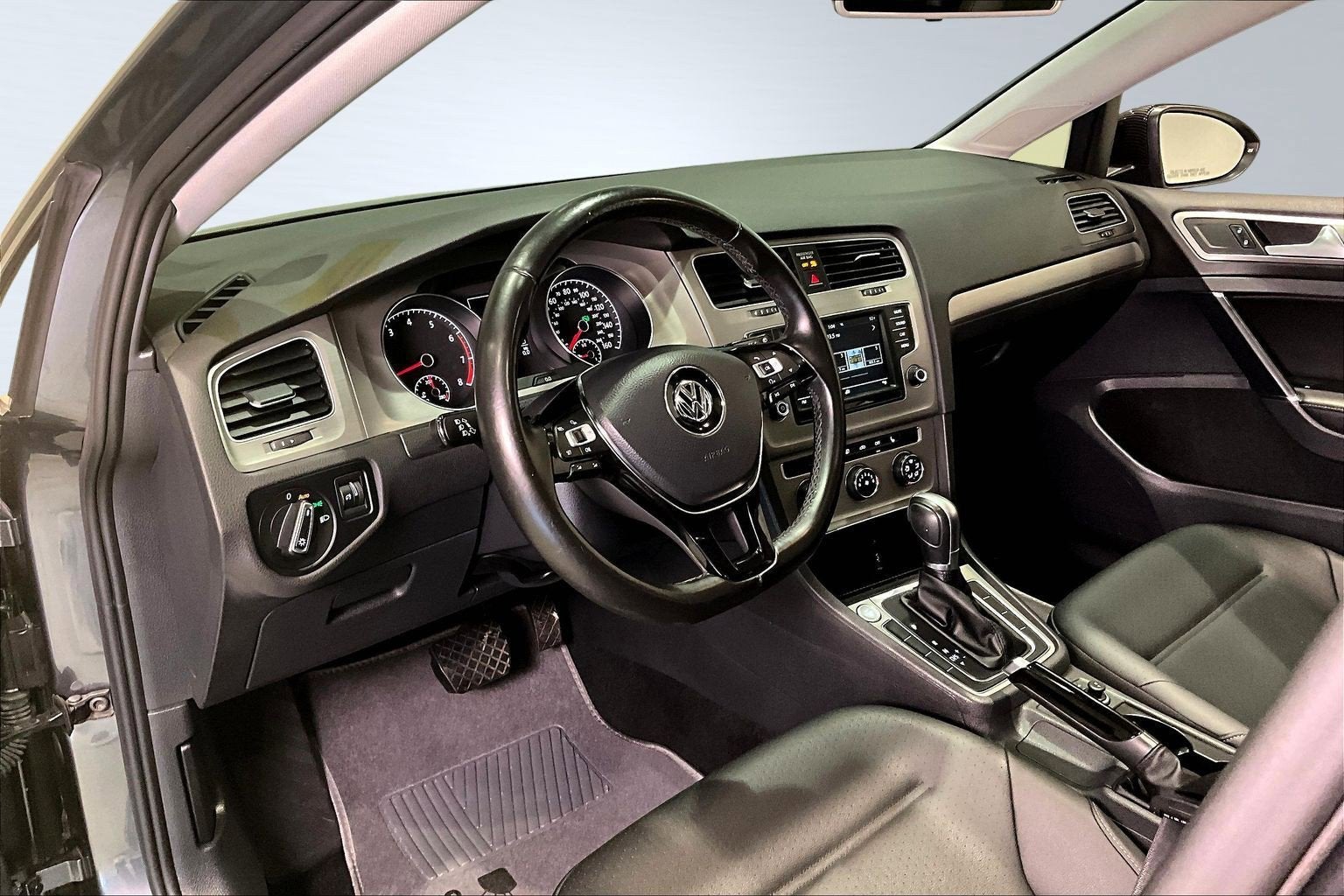 2017 Volkswagen Golf S