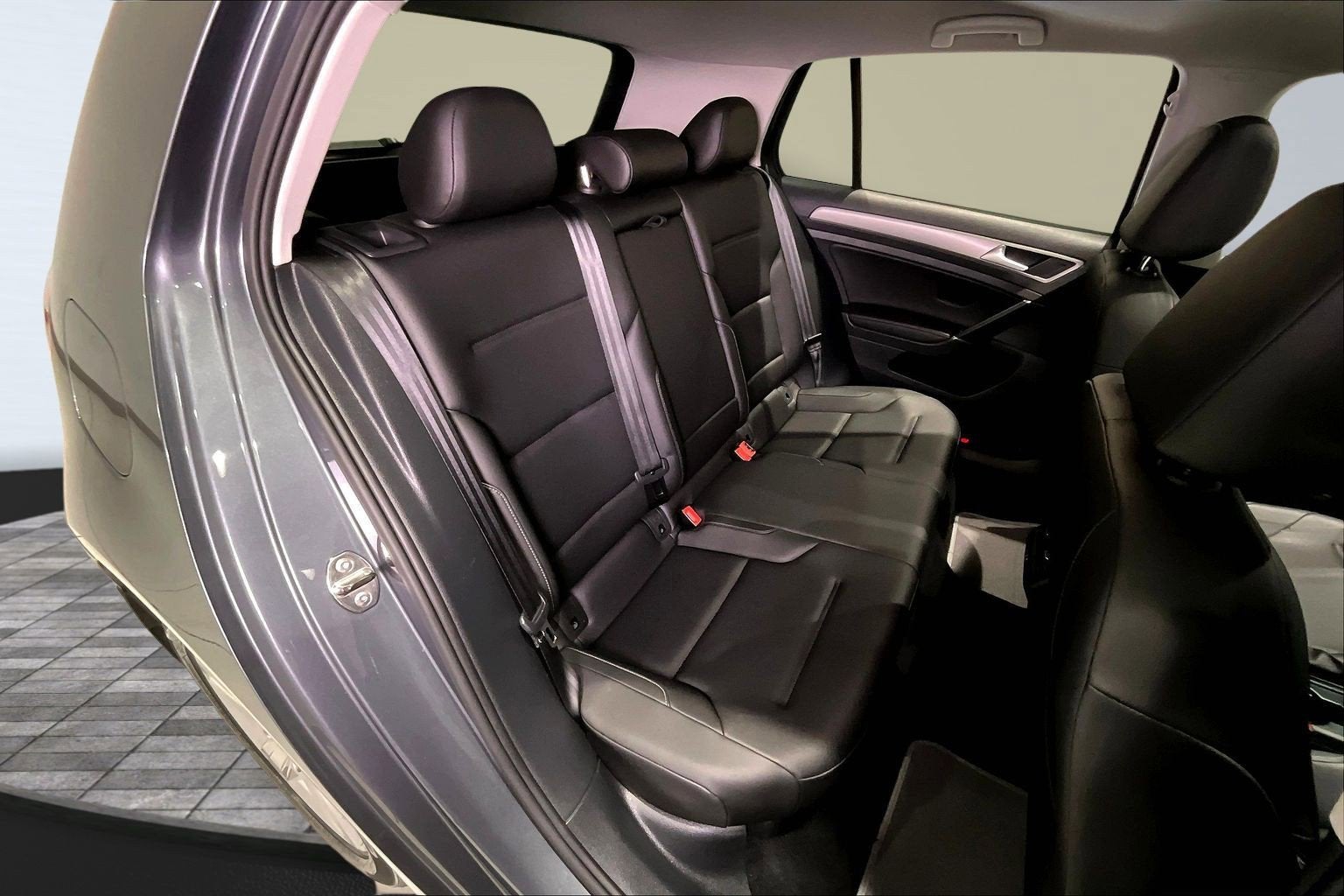 2017 Volkswagen Golf S